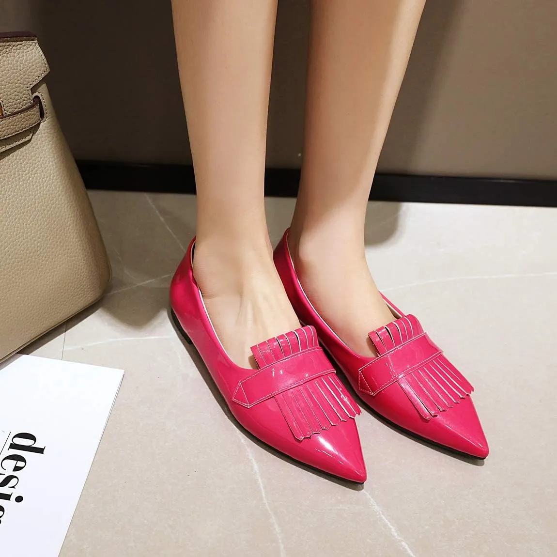 LEHOOR Women Pointed Closed Toe Flat Loafer Pumps Tassel Slip On Lightweight Patent Leather Casual Comfort Work Shoes for Ladies 4-15 M US