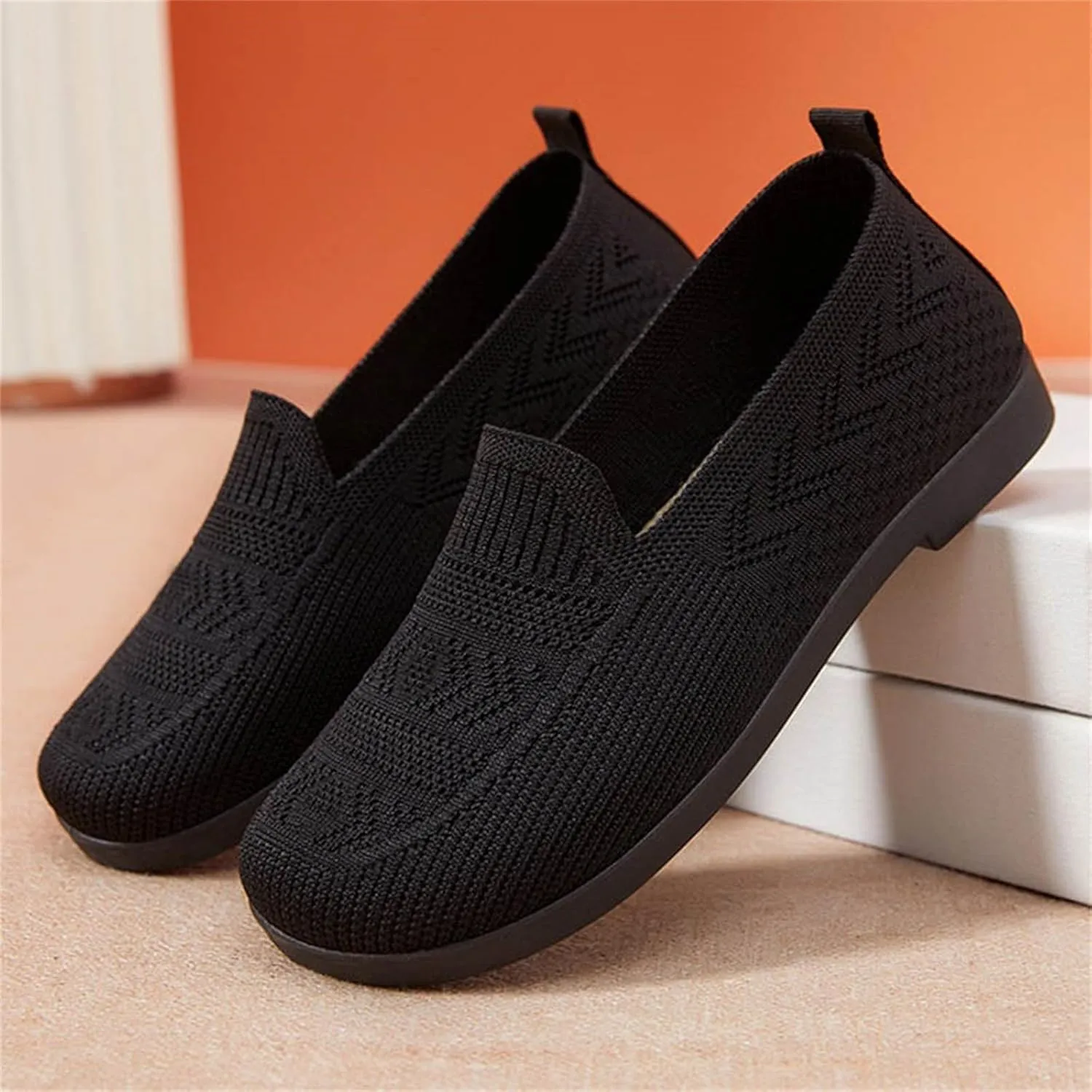 Men Slip on Casual Trainers Walking Shoes Breathable Slip-on Lightweight Comfortable Tennis Mesh Sneaker 2025