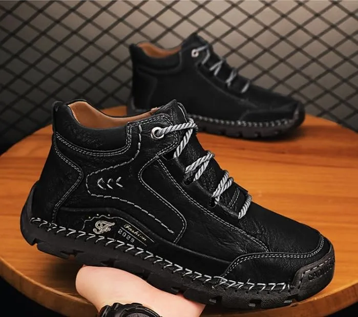 Men's Breathable Non-slip Casual Trainers for Outdoor Hiking in A Lightweight Mid-top Ankle Boot Walking Shoes