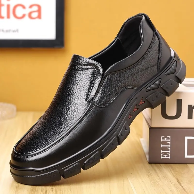 Men's Comfortable Relaxed Fit Lightweight Breathable Arch Support Cushioned Walking Shoes Business Casual Slip On Loafers Orthopedic Dress Shoes Comfort Fashion Driving Shoes Work Flats for Male